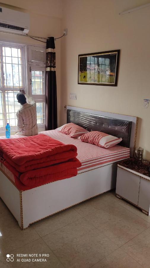 City Crown Guest House Sundarnagar ภายนอก รูปภาพ